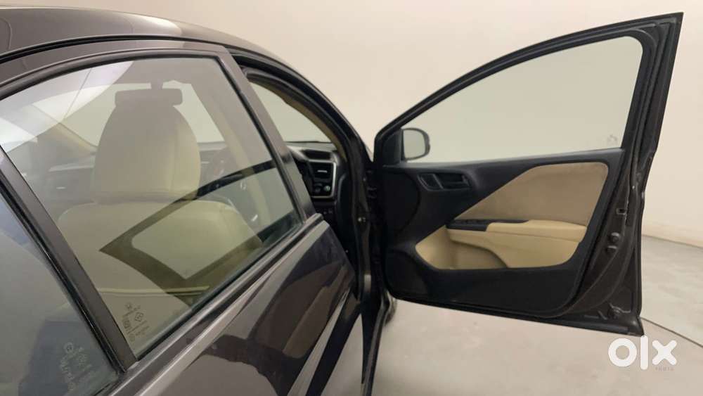 Honda City I-vtec Cvt Zx, 2015, Petrol