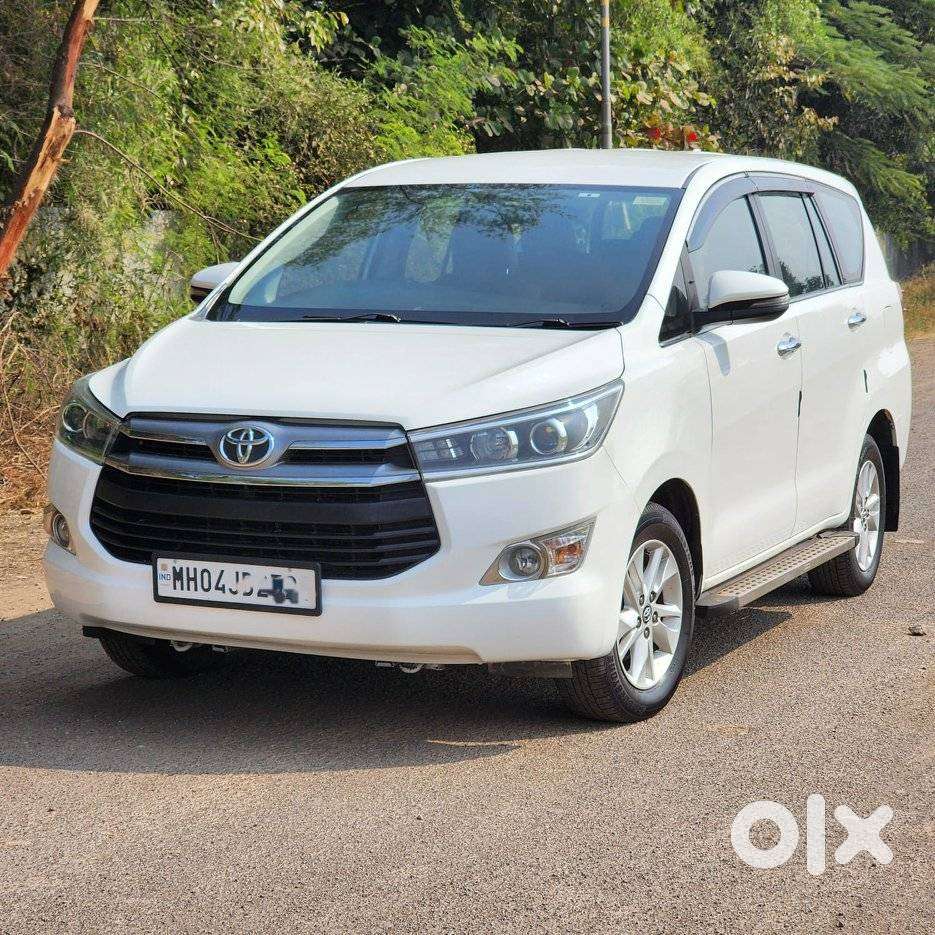 Toyota Innova Crysta 2.4 V, 2017, Diesel