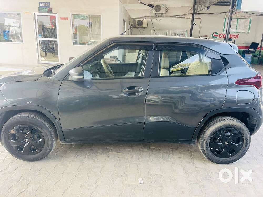 Tata Punch Pure, 2022, Petrol