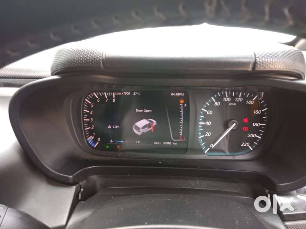 Tata Altroz 1.2 Xz Plus Dark Edition, 2023, Petrol