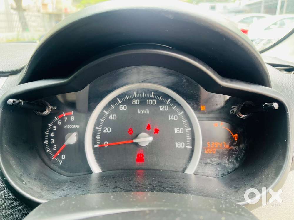 Maruti Suzuki Celerio 1.0 Zxi Mt, 2016, Petrol