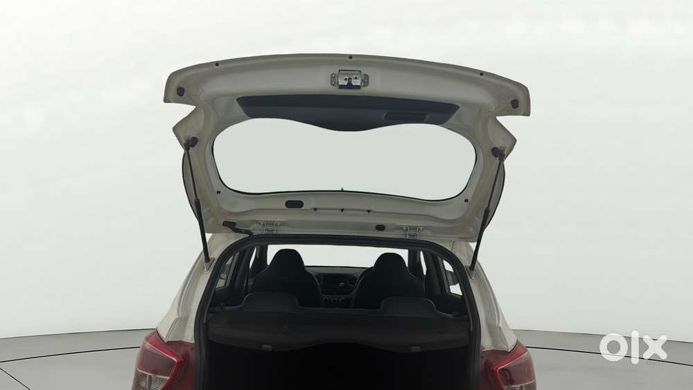 Hyundai Grand I10 Magna At, 2017, Petrol