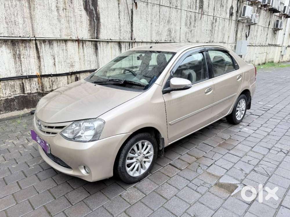 Toyota Etios V, 2013, Petrol