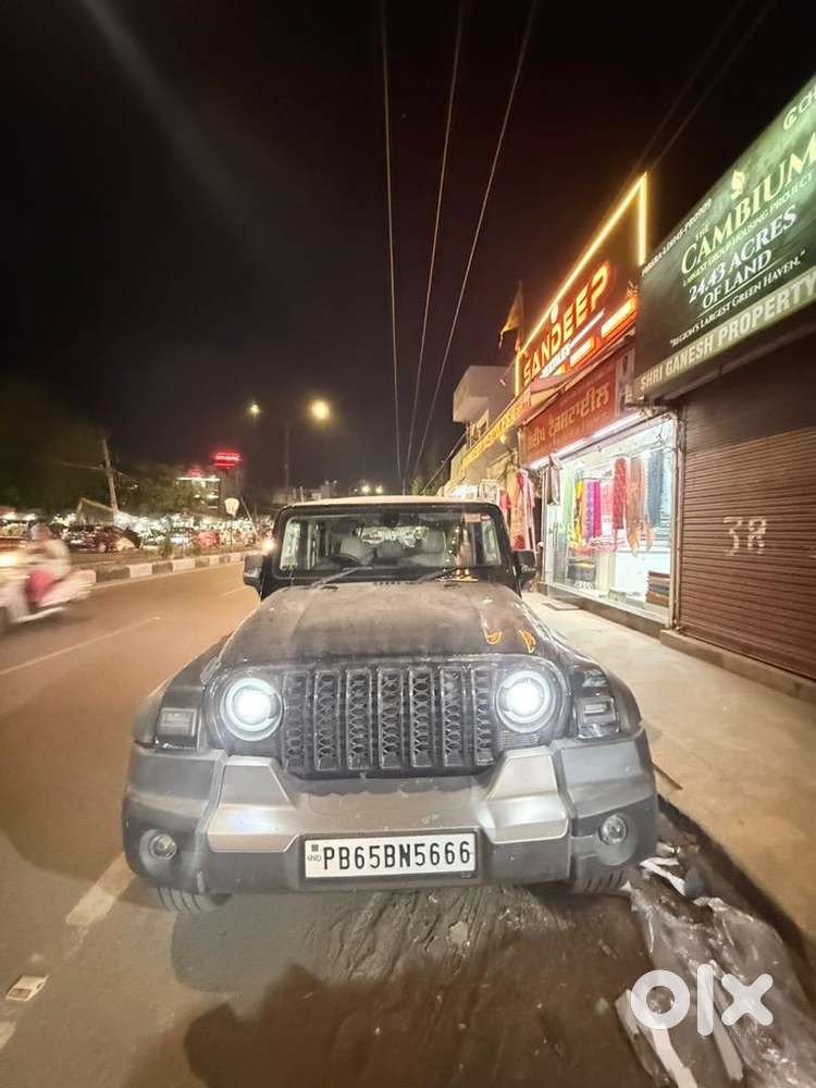 Mahindra Thar Roxx 2025 Diesel Well Maintained