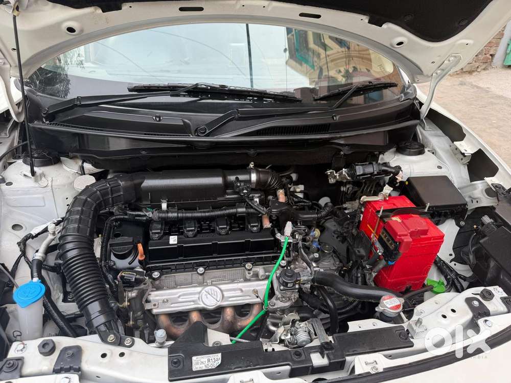Maruti Suzuki Dzire 1.2 Vxi, 2023, Petrol
