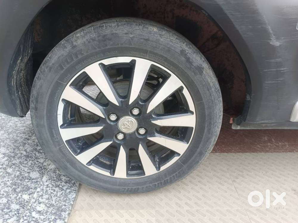 Toyota Etios Cross 1.2l G, 2015, Petrol