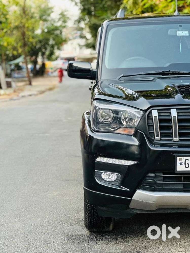 Mahindra Scorpio Classic 2.2 S 11 Mt 7 Cc, 2025, Diesel