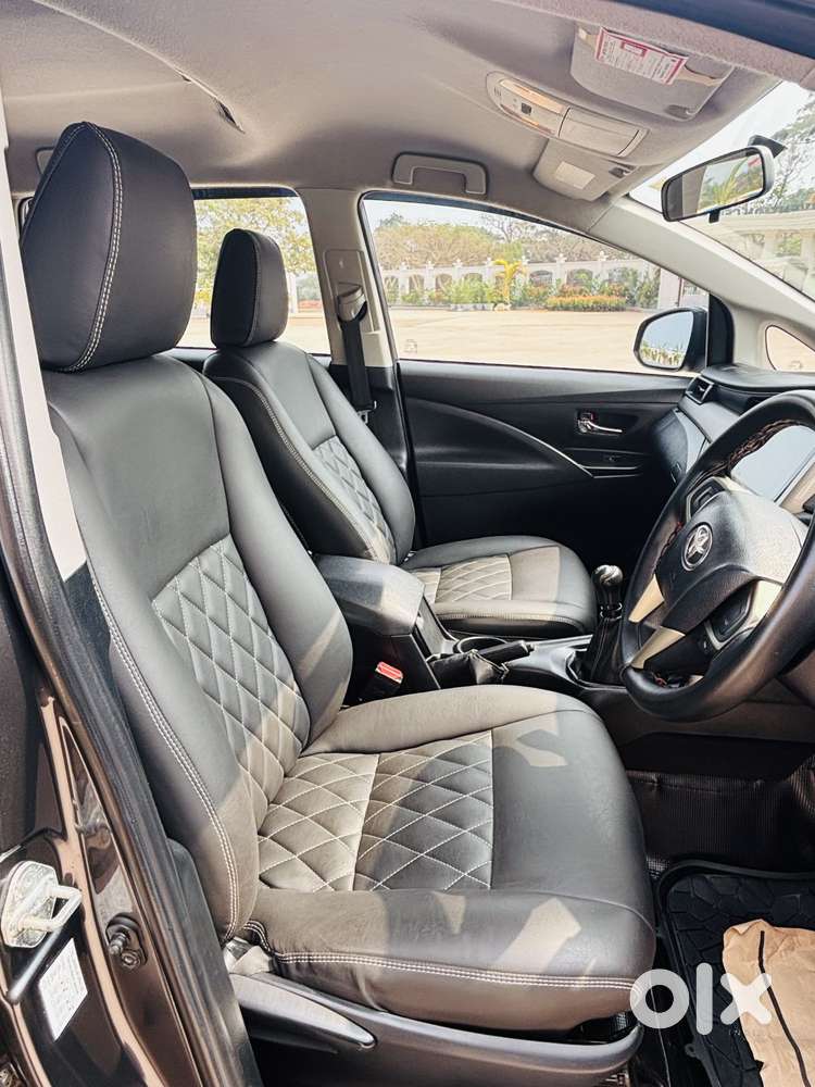 Toyota Innova Crysta 2.4 Gx Mt, 2016, Diesel