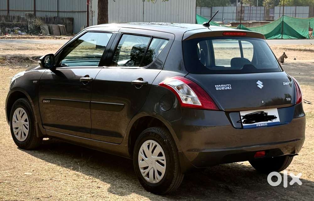 Maruti Suzuki Swift Vxi Optional, 2016, Petrol