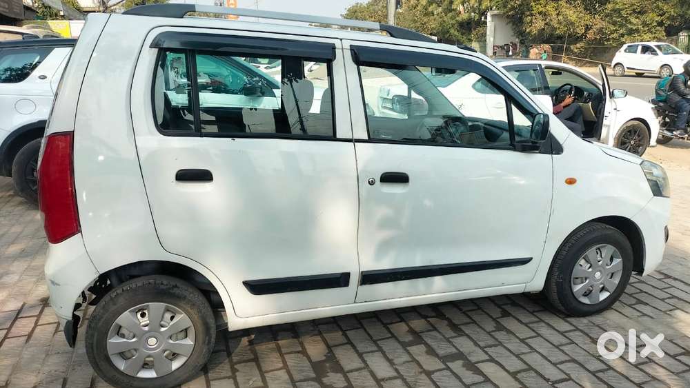 Maruti Suzuki Wagon R Cng Lxi, 2018, Petrol