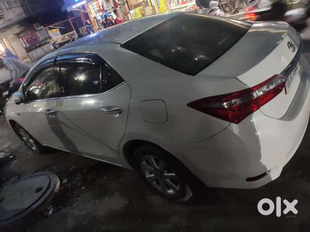 Toyota Corolla Altis 2015 G 1.8 With Cng