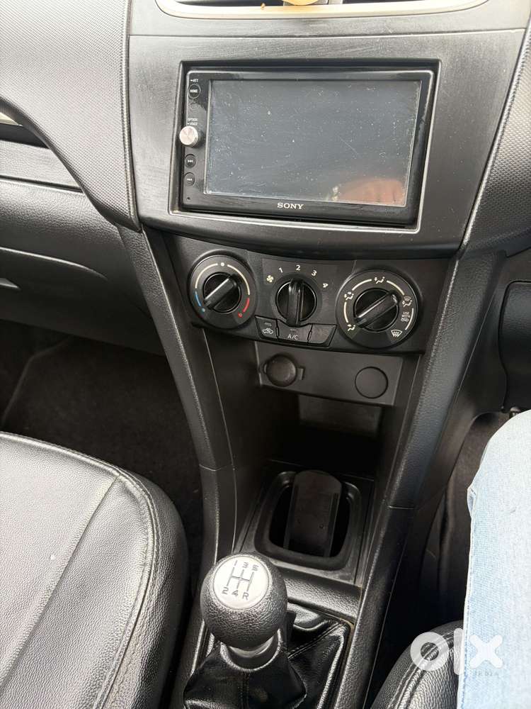 Maruti Suzuki Swift Vxi, 2018, Petrol