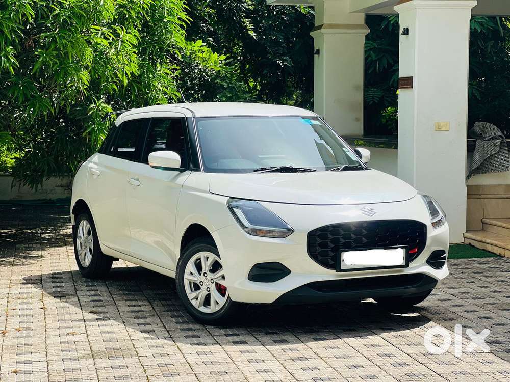 Maruti Suzuki Swift 1.3 Zxi, 2024, Petrol