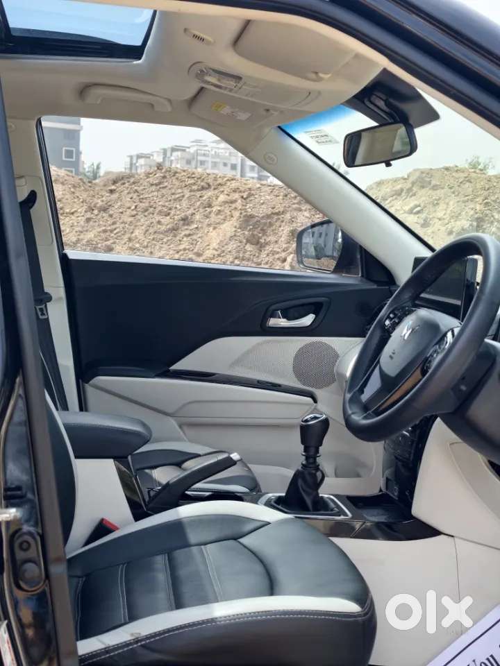 Mahindra Xuv 3xo Ax5 Ds Mt, 2024, Diesel
