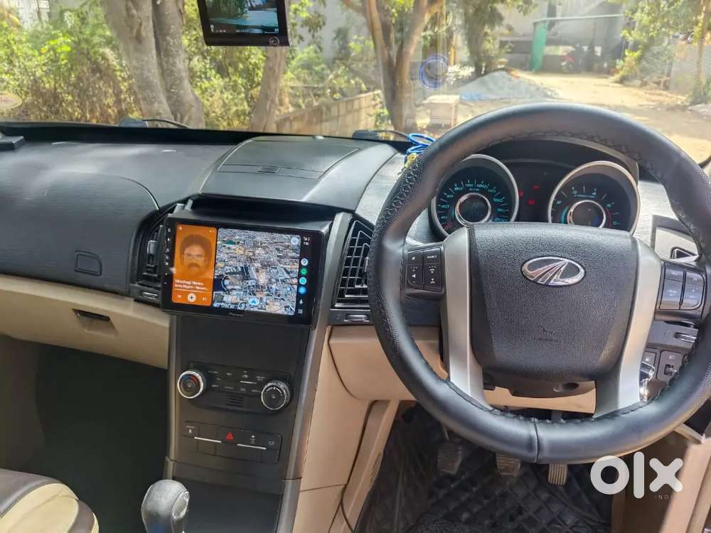 Mahindra Xuv500 W6 2016