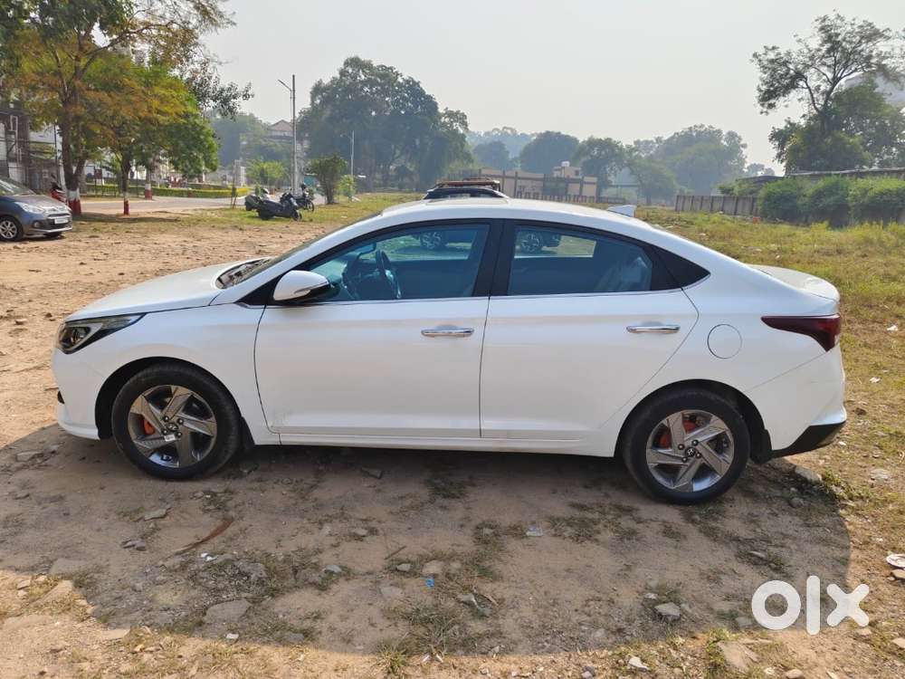 Hyundai Verna 2022 Diesel Well Maintained