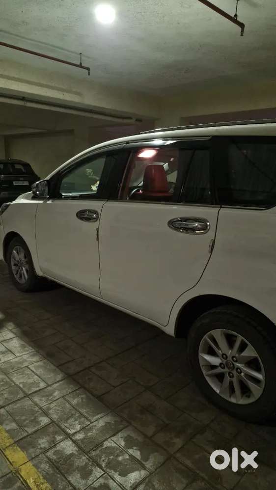 Best Deal! Innova Crysta Automatic, Best Engine Till Date, Flawless.