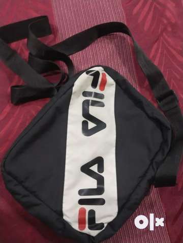 Fila bag clearance girl