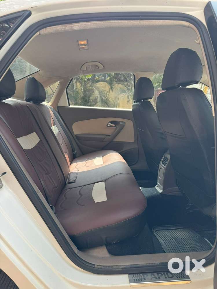 2016 Skoda Rapid 1.6 Elegance + Petrol Automatic