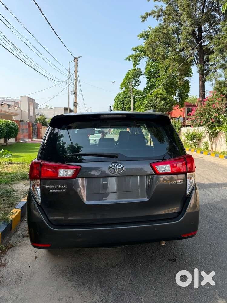 Toyota Innova Crysta 2022 Diesel Automatic 2.4g