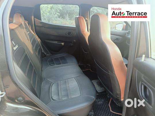 Renault Kwid 1.0 Rxt 02 Anniversary Edition, 2017, Petrol