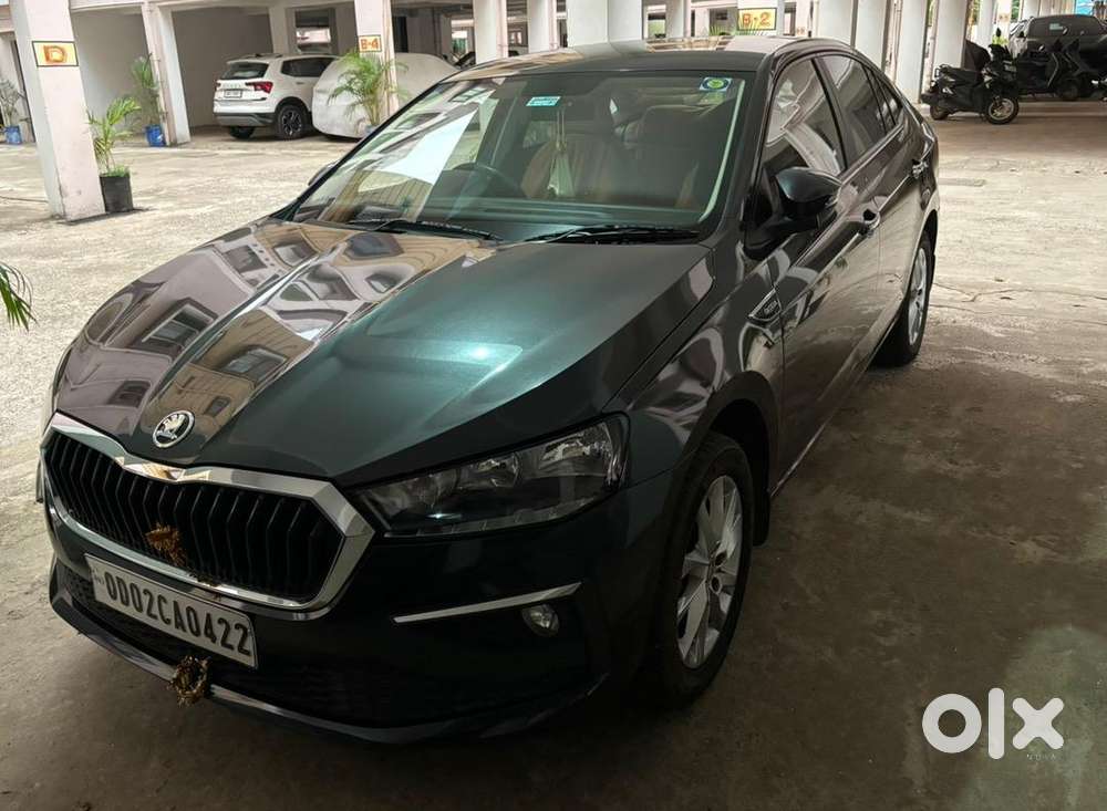 Skoda Superb Petrol 2022
