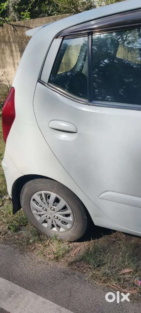 Hyundai I10 Sportz 2013