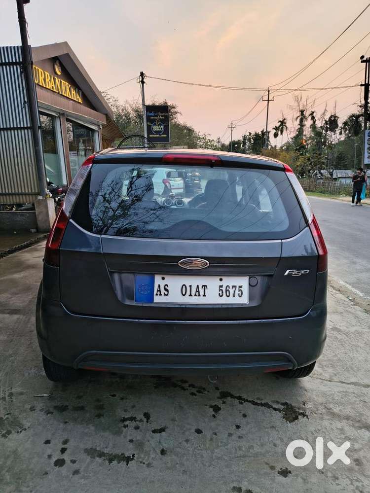 Ford Figo 2011 Petrol 82000 Km Driven