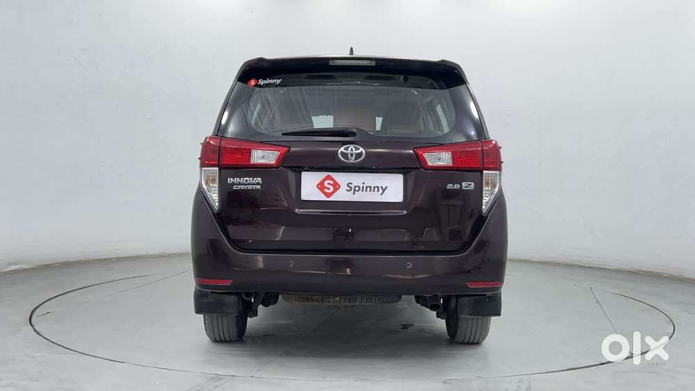 Toyota Innova Crysta 2.8 Zx At 7 Seater, 2016, Diesel