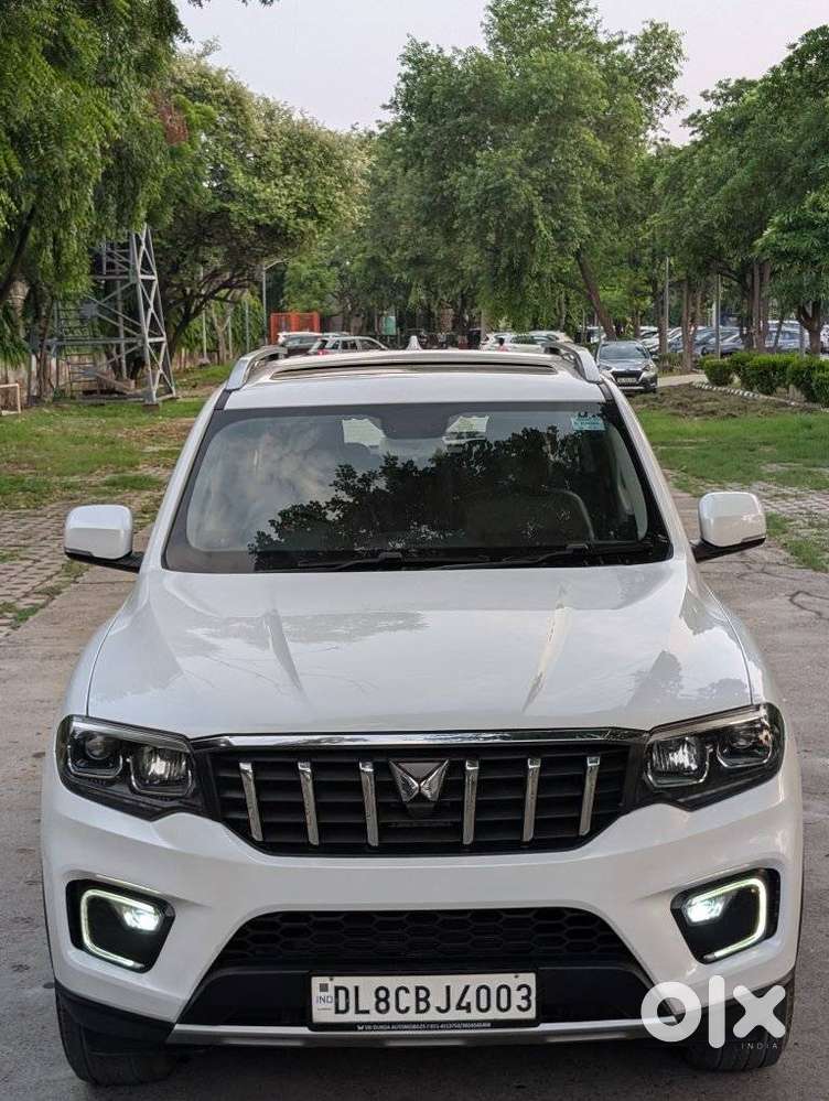 Mahindra Scorpio-n 2.0 Z8 Petrol Mt 7 Str, 2024, Petrol