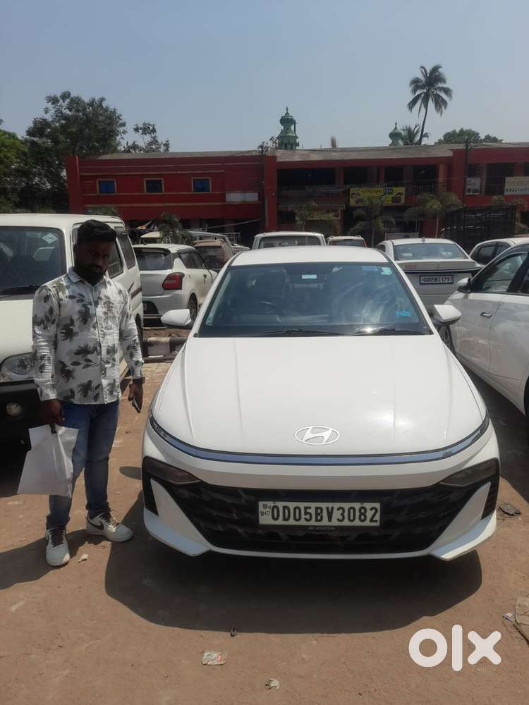 Hyundai Verna Petrol 2024