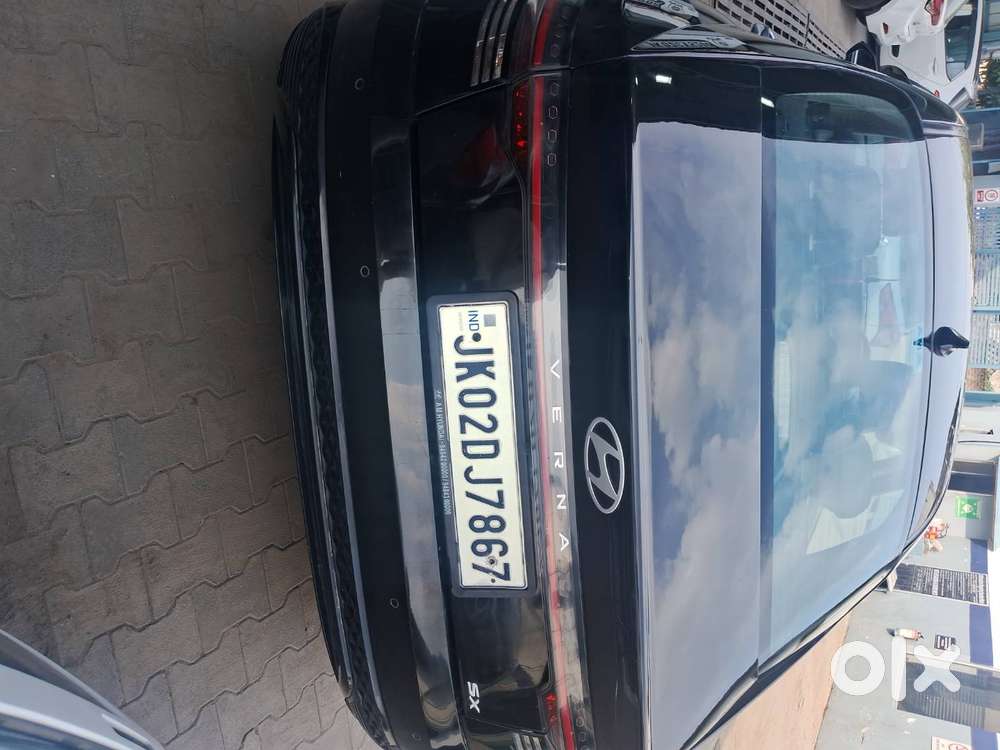 Hyundai Verna 2024 Petrol Well Maintained Dorctor Owned