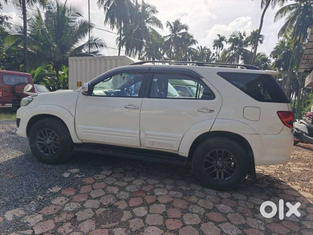 Toyota Fortuner, 2014, Diesel