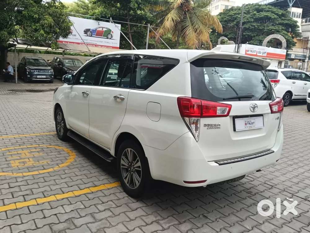 Toyota Innova Crysta [2020-ongoing] 2.7 Zx At 7 Str, 2016, Petrol