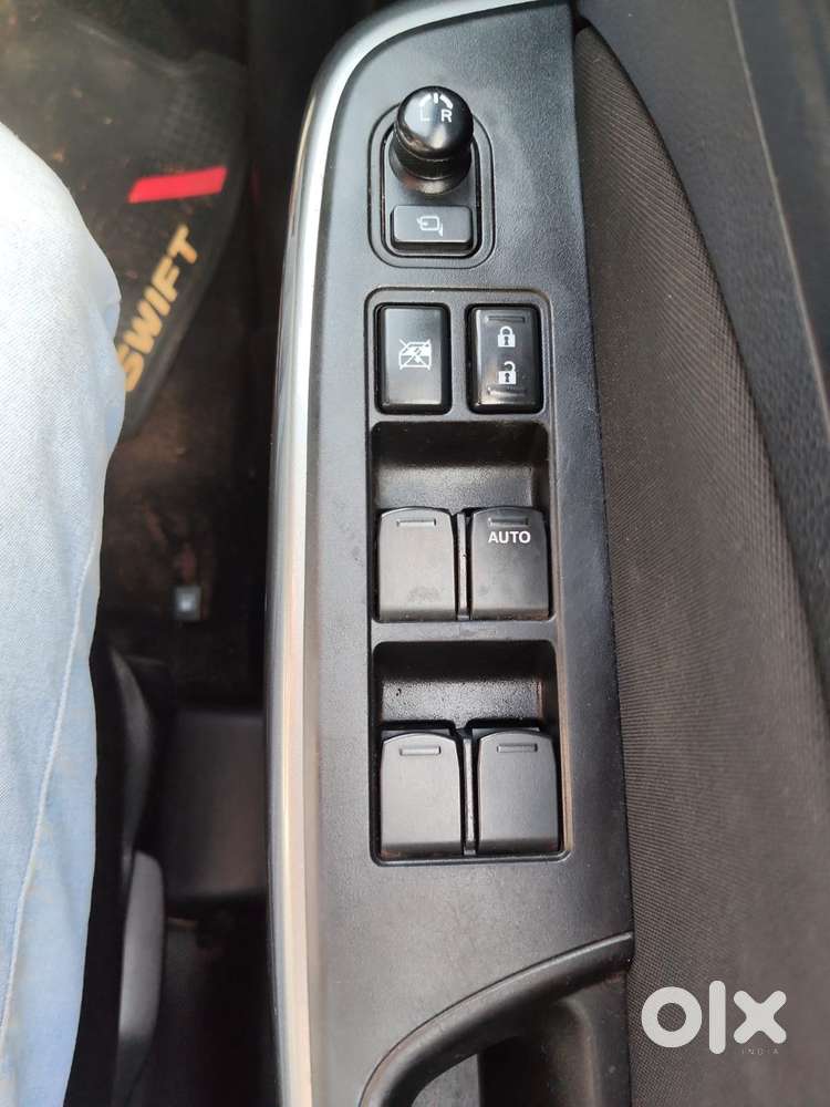 Maruti Suzuki Swift Vvt Zxi Plus, 2020, Petrol
