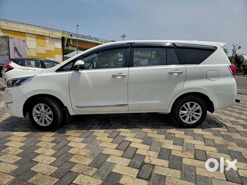 Toyota Innova Crysta 2.8 Gx At 8s, 2024, Diesel