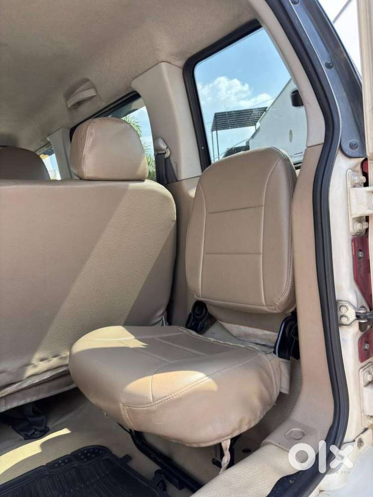 Mahindra Tuv 300 Mhawk100 T8, 2015, Diesel