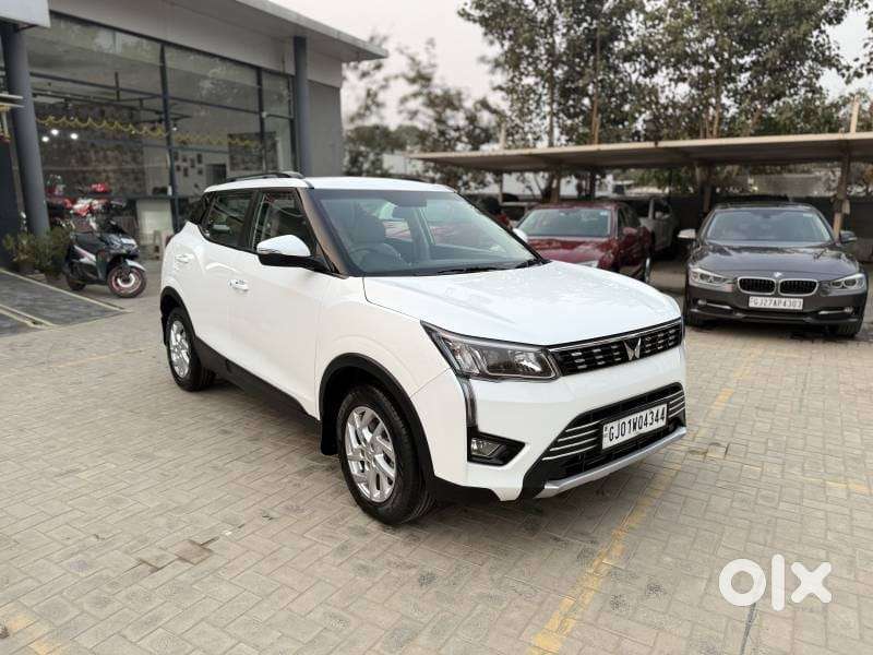 Mahindra Xuv300 W8, 2024, Petrol