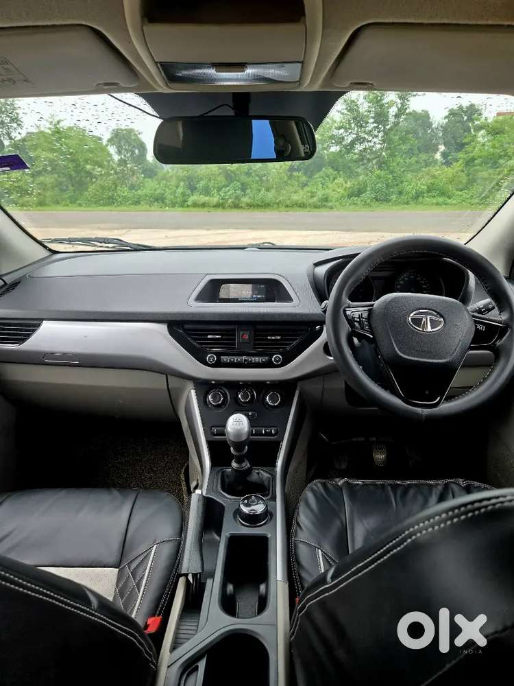 Tata Nexon 2018 Manual Petrol
