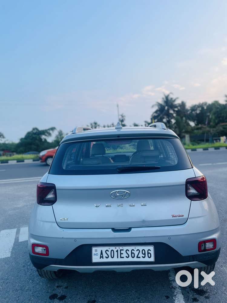 Hyundai Venue 1.0 Sx (o) Turbo Imt, 2021, Petrol