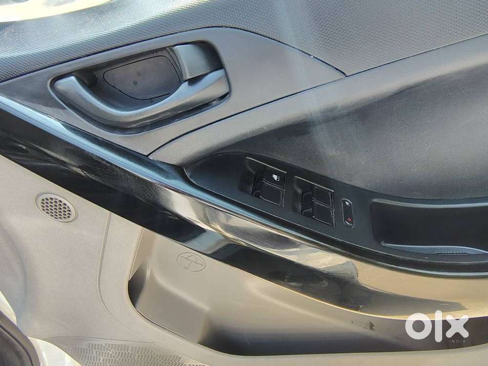 Tata Nexon 1.5 Revotorq Xm (s), 2019, Diesel