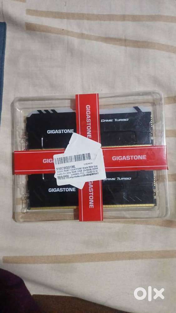GIGASTONE Black RGB Game Turbo Desktop 32GB 16*2 - Computer