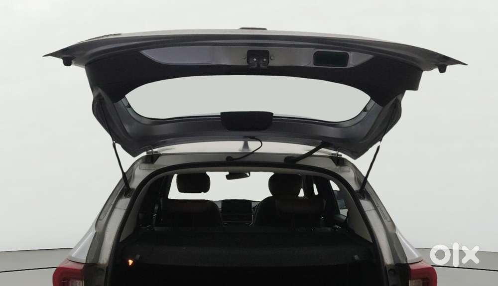 Honda Elevate Zx Cvt, 2023, Petrol