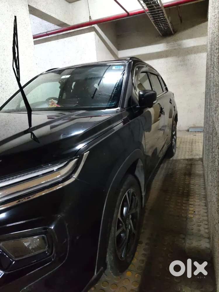 Black Toyota Hyryder 2023 Petrol Well Maintained