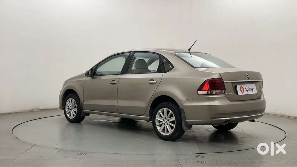 Volkswagen Vento 1.2l Tsi Highline Plus At Petrol, 2015, Petrol