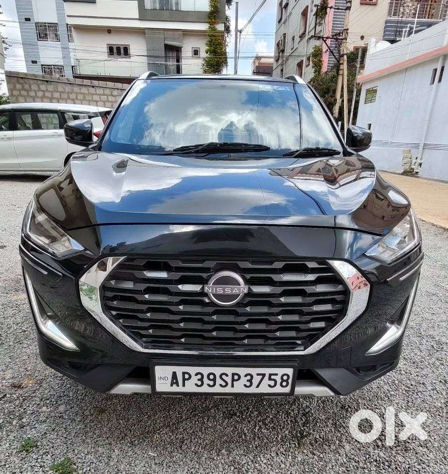 Nissan Magnite 1.0 Xv, 2023, Petrol