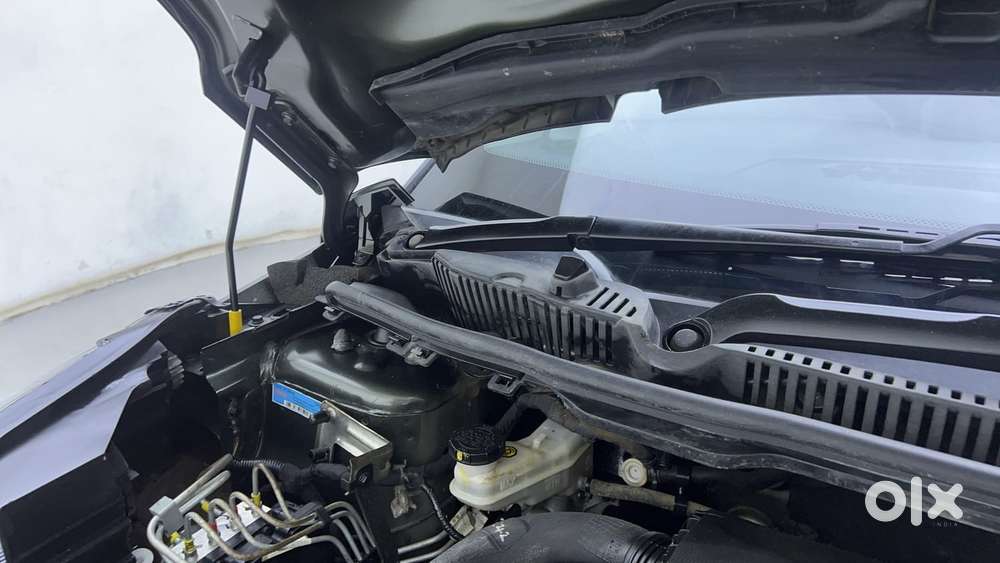 Tata Nexon 1.2 Revotron Xm (s), 2023, Petrol