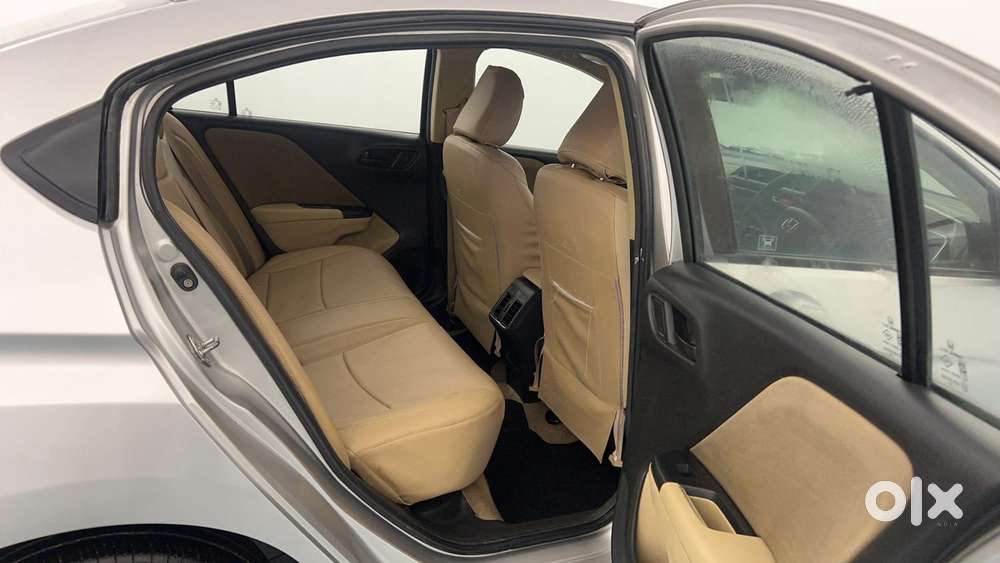 Honda City I-vtec Sv, 2015, Petrol
