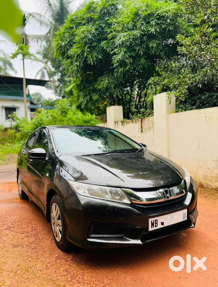 Honda Petrol Car 2015 Km Driven