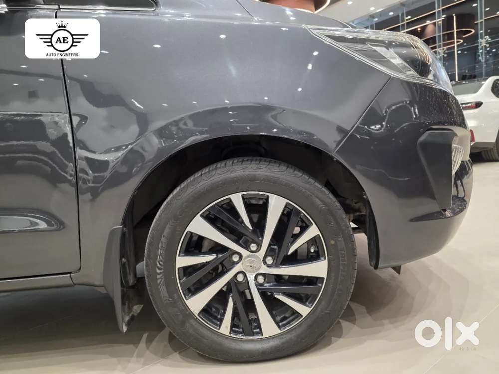 Toyota Innova Crysta [2020-ongoing] 2.4 Zx At 7 Str, 2021, Diesel